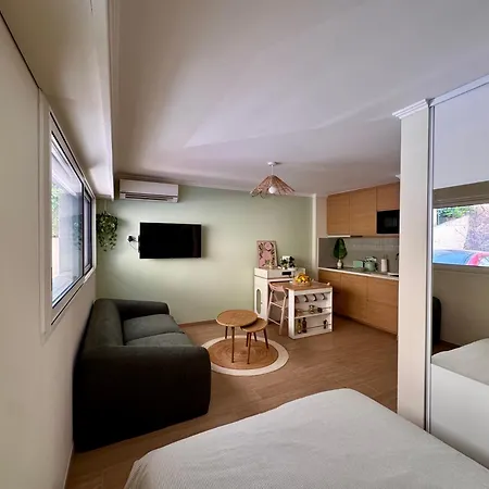 Casa Ombak Apartment